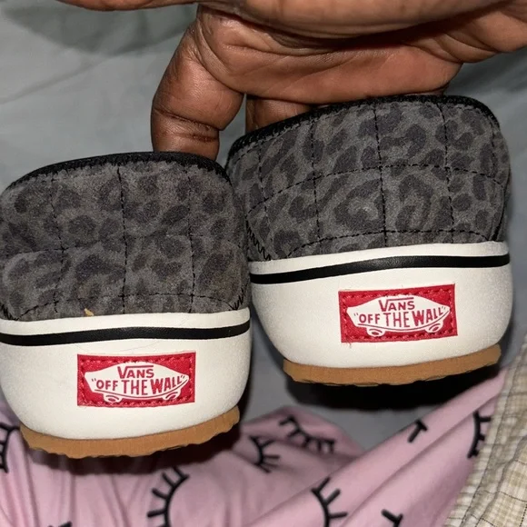VANS Animal Print UltraCush Sneakers (Like New!) - Picture 7 of 8